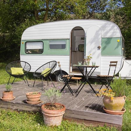 Ma caravane dans les collines Villeneuve-la-Comptal Extérieur photo